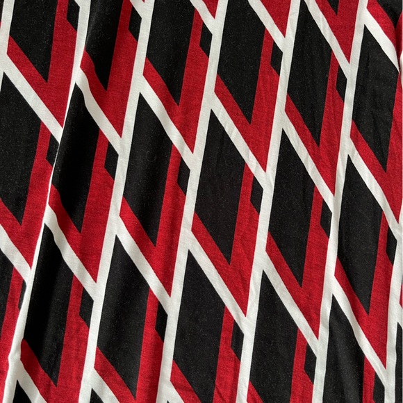 SOLD * New! JONES New York Printed Top - Picture 3 of 5